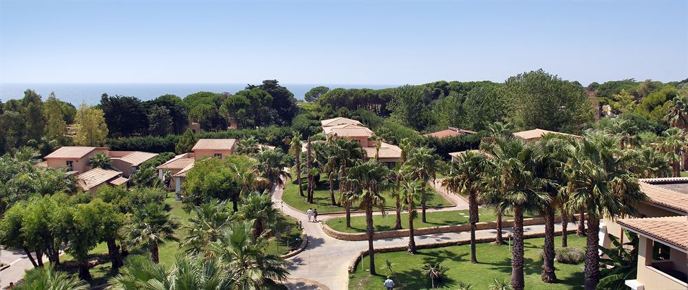 Th Le Castella - Baia Degli Dei Village Exterior foto